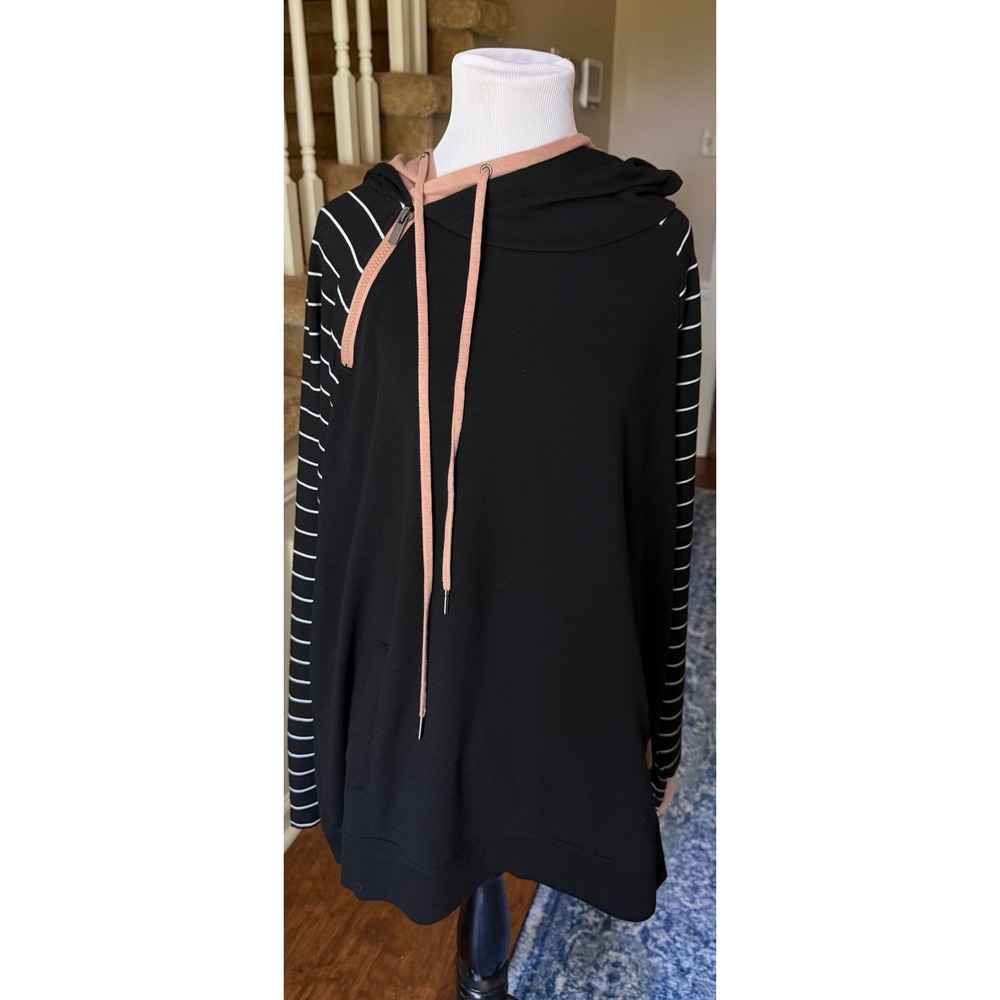 Maurices Womens Black Striped Sleeve Hoodie Tan Accent Side Zip Pullover 1X